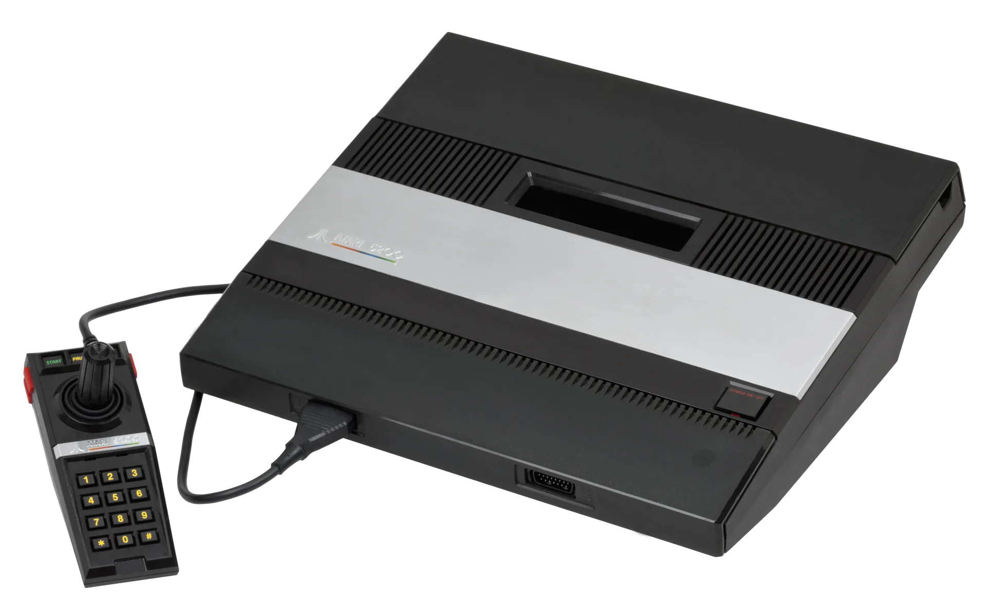 Atari 5200 console with its analog controller
